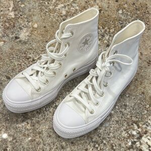 Converse Women's White High-Top Platform Sneakers - never worn!